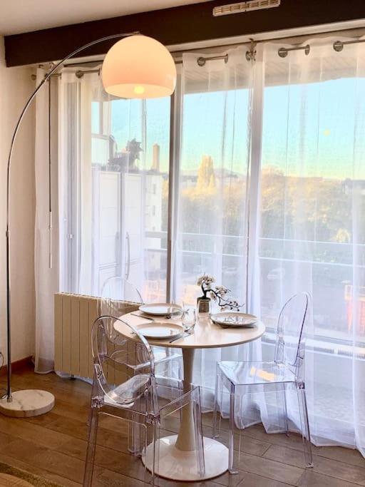 Apartment Lumineux Et Cosy, Avec Parking, 2 Mn Gare, 2mn Muse, 5mn Centre Metz